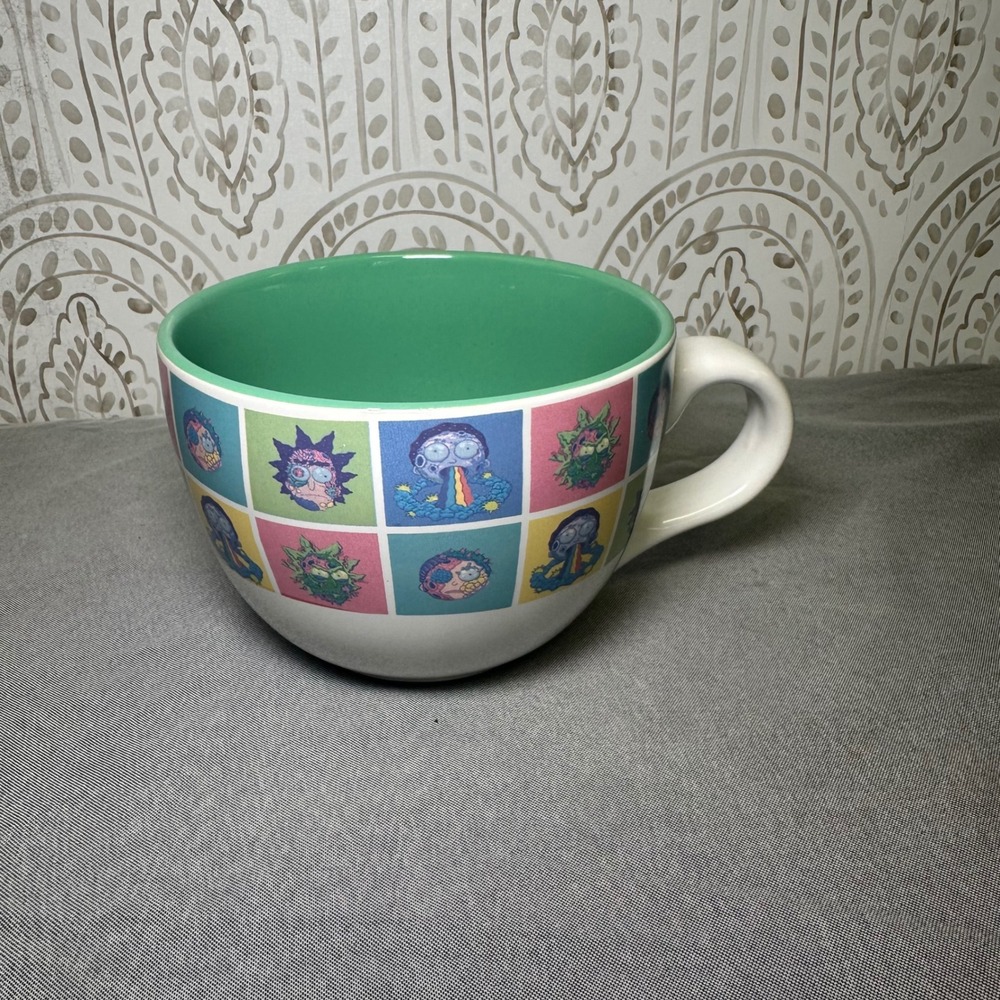 Rick and Morty Jumbo Soup Mug Green Interior Character Art‎ White Handle